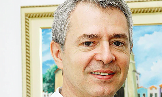Renato Santos - cirurgião oncológico (Hospital Nove de Julho e Unifesp)